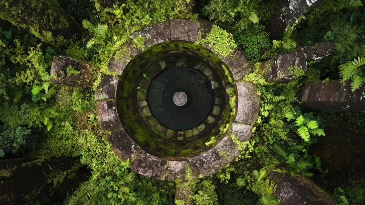 Arrival Haql Border - Jethros tombs - Mosess well - Jabel Al Lawz - Golden Calf - Split Rock - Tabuk Overnight